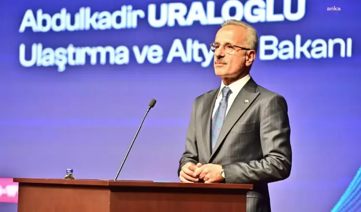 Çukurova Havaalanı Kredisi Gündemde: Bakan Uraloğlu Yurt Dışı Finansmanı Onayladı