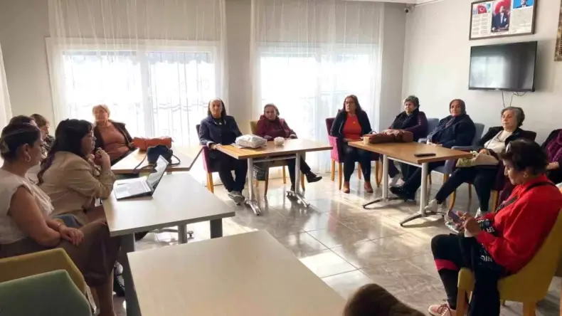 Çukurova’da Kadınlara Aile İçi İletişim Semineri