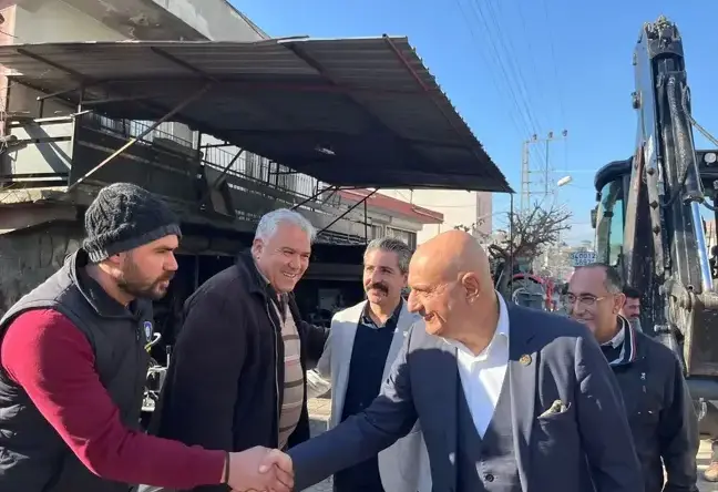 MHP Çukurova İlçe Başkanı Mehmet Şahin Esnafla Buluştu