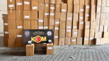 Adana’da Kaçak Makaron ve Elektronik Sigara Operasyonu