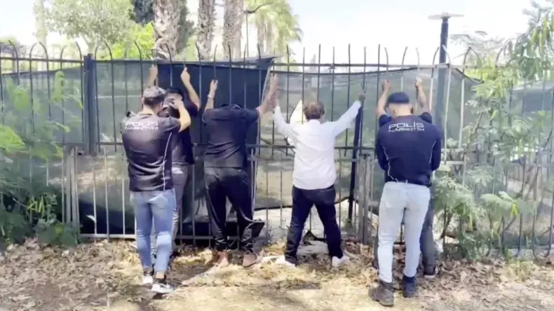 Adana’da Uyuşturucu Operasyonu: 63 Kişi Yakalandı