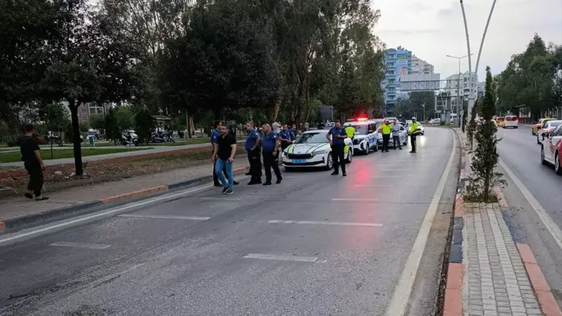 Adana’da Motosiklet Kazasında Sürücü Hayatını Kaybetti