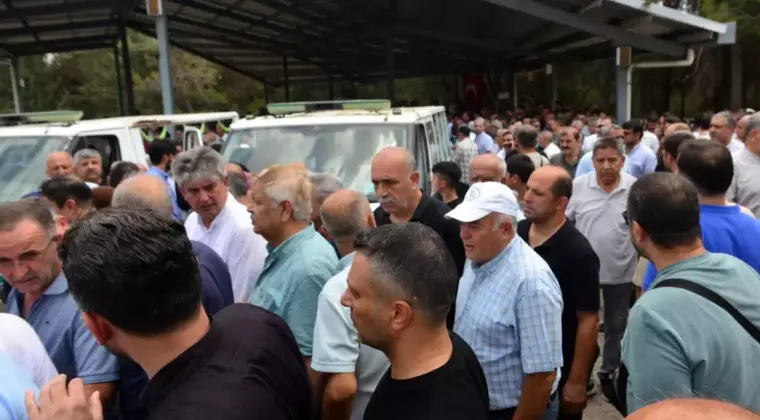 Traktör Kazasında Hayatını Kaybeden Başkan Uğurlandı