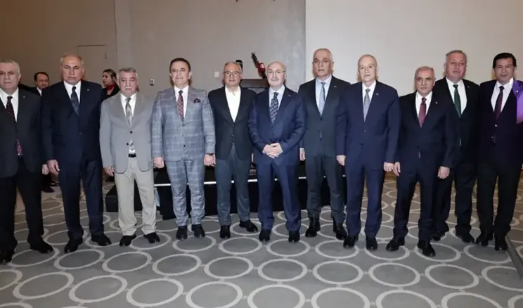 Bakan Bayraktar: “Bu sene 8 milyon haneye yetecek gazı üretmiş olacağız, 2028’de 16 milyona çıkacak”