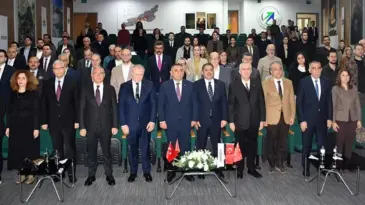 Adana Yeşil Dönüşüm Merkezi ile Türkiye Liderliğine Hazırlanıyor