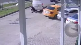 Adana’da Yaya Kamyonetin Çarpmasıyla Yaralandı